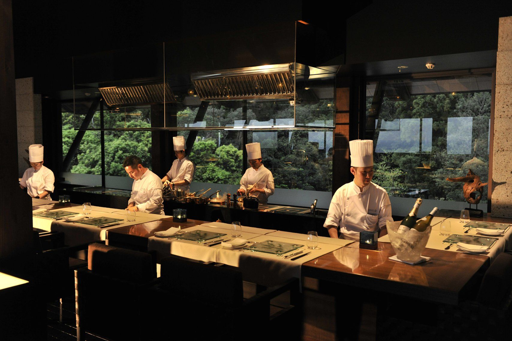 Sankara Hotel & Spa Yakushima Якусима Ресторан фото